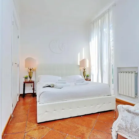 Daire Borghese Penthouse - My Extra Home