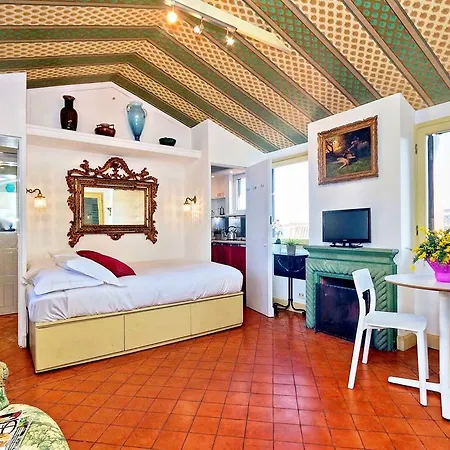 Borghese Penthouse - My Extra Home Rome